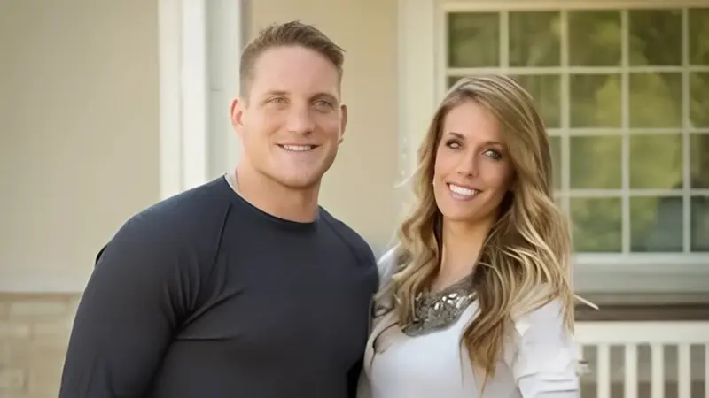 AJ Hawk Age